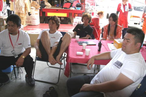 �S�[�����O�A���j�^�[�ɂ�������Ă܂�